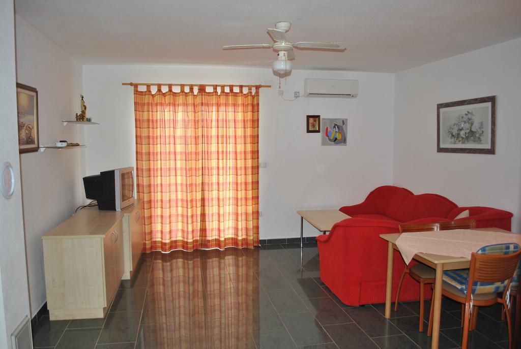 Villa Antonia Klenovica Extérieur photo